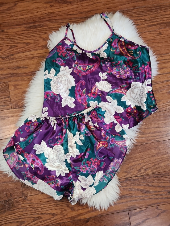 california dynasty Other - Vintage 90'S California Dynasty Dark Floral Satin 2 Piece Sleep Set